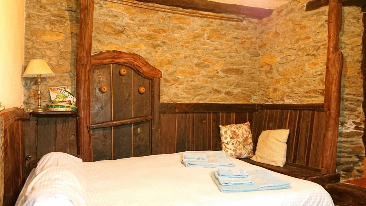 Casa O'Crego Guest House San Roman  ภายนอก รูปภาพ